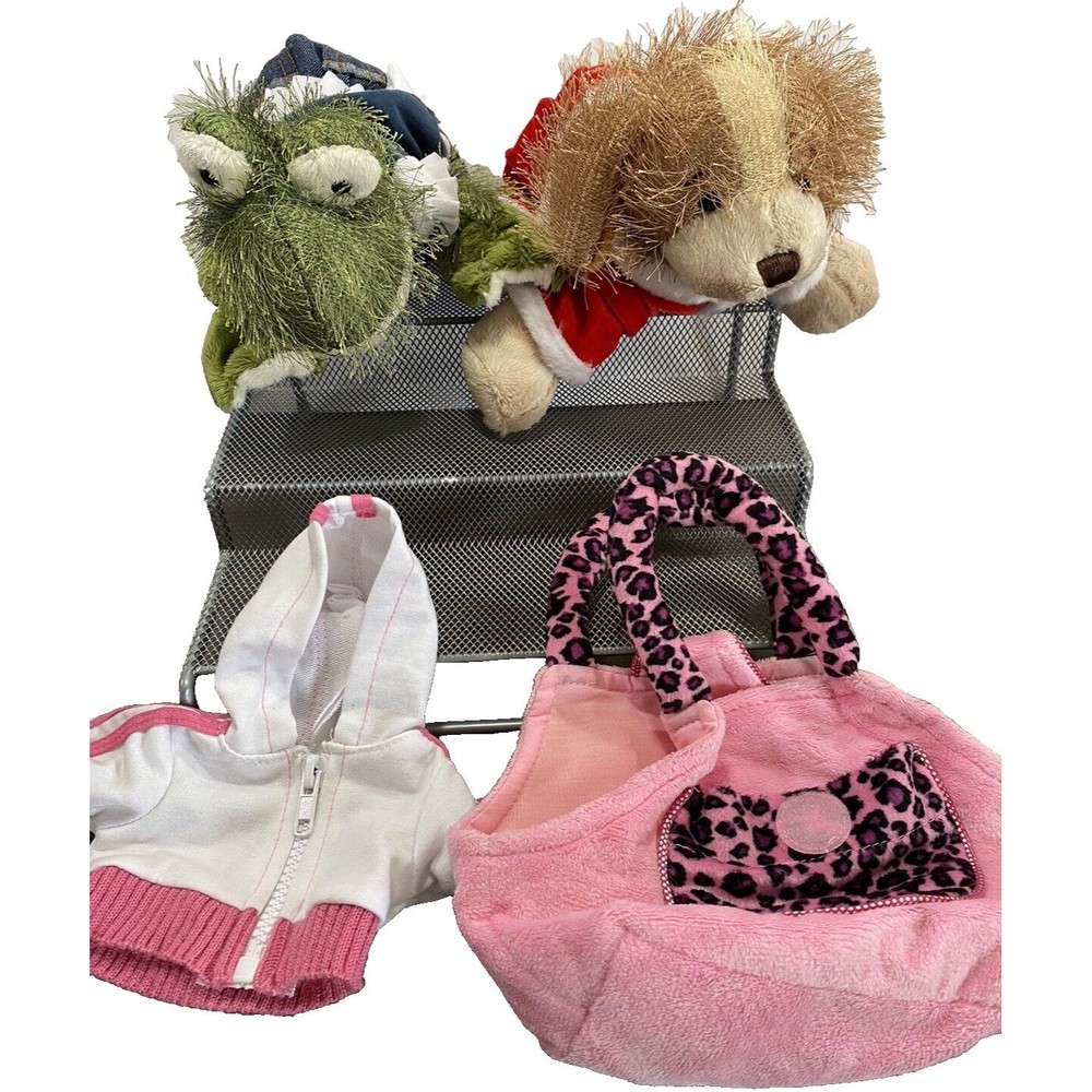 Ganz Webkinz Plush Lot With Outfits Santa Dog Frog Carrier Jeans Top Set